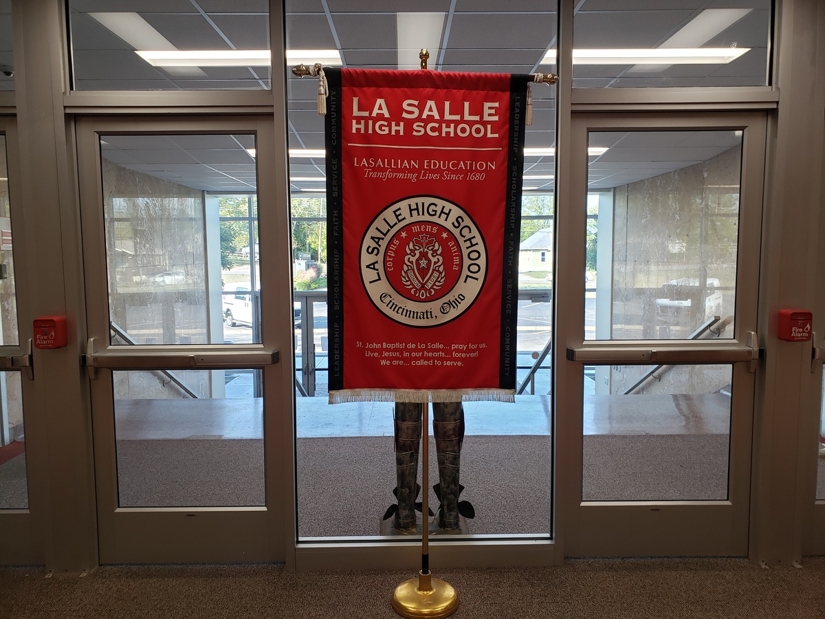 La Salle banner